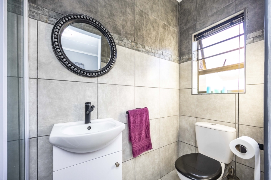 4 Bedroom Property for Sale in Rosemount Eastern Cape